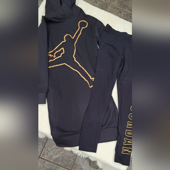 Jordan | Matching Sets | Girls Jordan Black And Metallic Gold Fleece Hoodie  Dress With Black Leggings | Poshmark